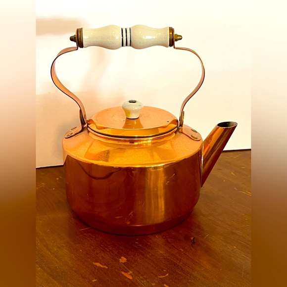 VTG Solid Copper Tea Pot w/ Porcelain Handle ODI Portugal. Set Of 2 One Has Lid